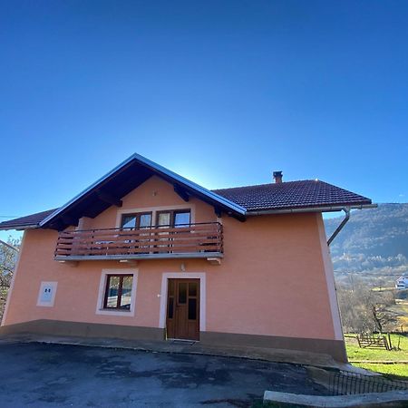 Apartman Kremen Kuterevo Εξωτερικό φωτογραφία