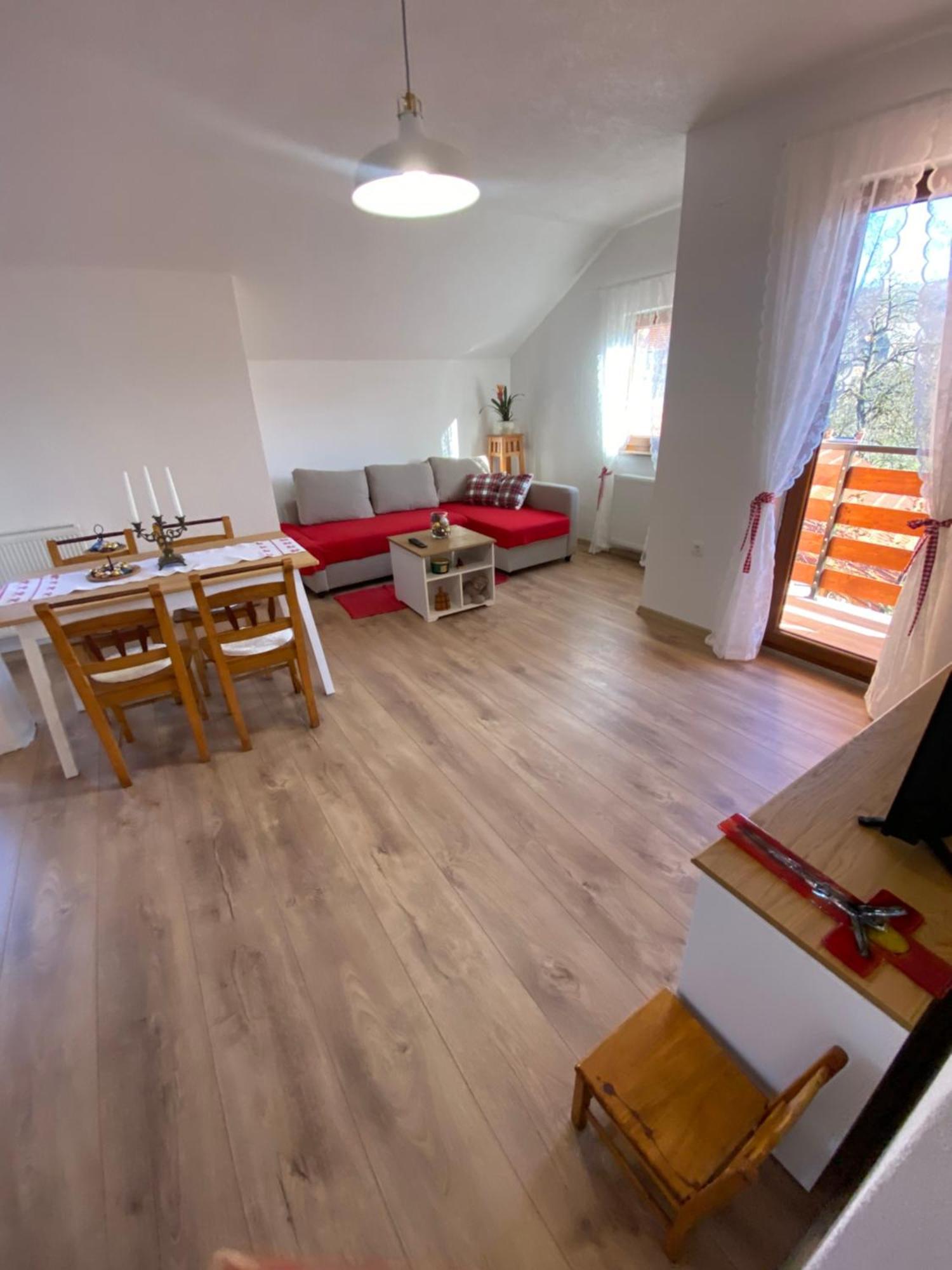 Apartman Kremen Kuterevo Εξωτερικό φωτογραφία